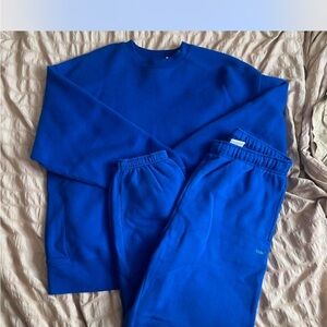 Aritzia cobalt blue sweat set